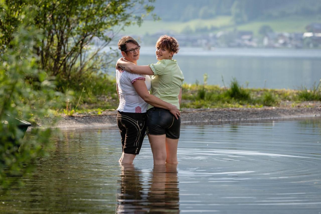 Pension Mitterer Weissensee Exteriör bild
